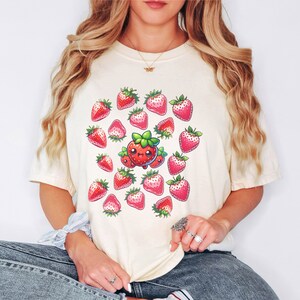 Comfort Colors Strawberry Shirt Boho Clothing Kawaii Fruit Shirt, Botanical Shirt, Garden Shirt, Cottage Core Shirt,Cottagecore Clothing