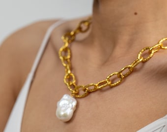 Chain Necklace Baroque Pearl Pendant, Gifts For Her, Handmade Mom Jewelry, Wedding Gift, Birthday Gift, Sea Necklaces in Summer