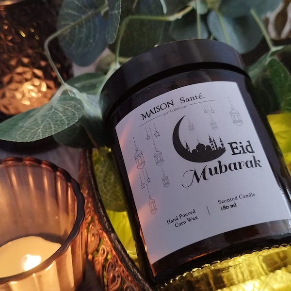 Eid Mubarak 2024 Vanilla hand-poured scented candles. Made in Essex UK, Coconut Wax, Vegan Friendly. Natural ingredients