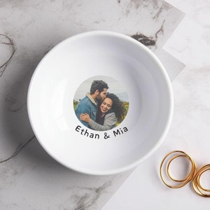 Personalized Ring Dish with Photo, Engagement Ring Dish Holder, Engagement Gifts for Couple, Anniversary Gift for Her, Wedding Gift for Mom
