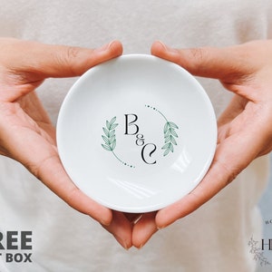 Personalized Ring Dish, Engagement Ring Dish, Ring Dish Engagement, Wedding Ring Dish, Wedding Gift, Gift for Her, Jewelry Dish Holder
