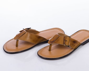 Handmade Leather Flip Flops: Men's Buckle Sandals