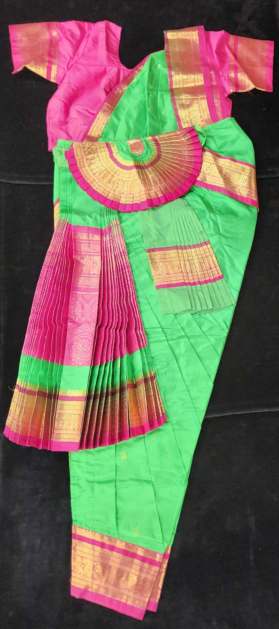 Parrot Green Red And Green Bharatanatyam Dress Bharatnatyam Dress Parrot  Green With Pink Dharmavaram Silk Readymade