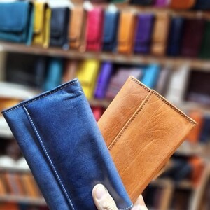 Carteras de piel para mujer.