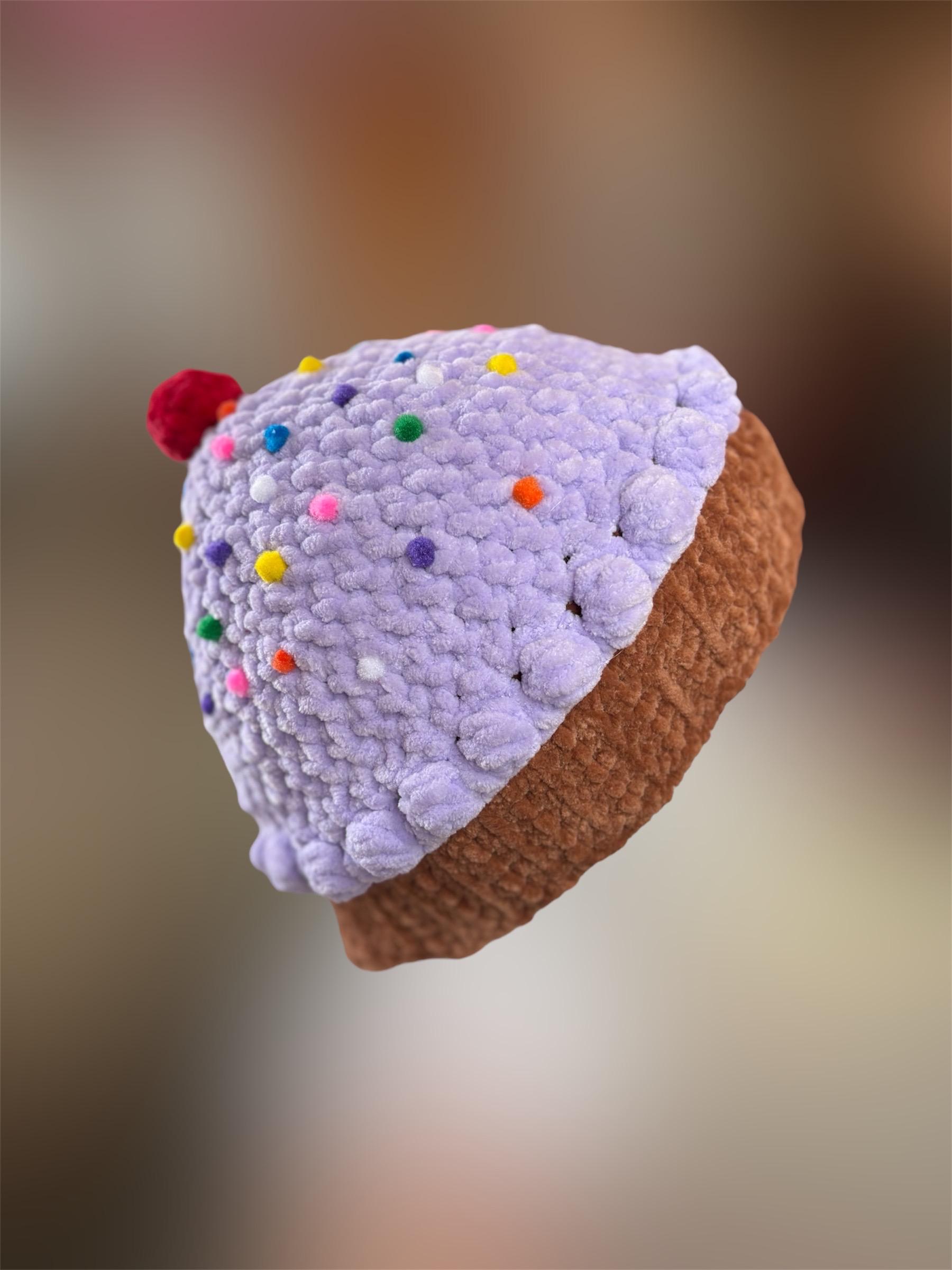 Cupcake winter hat - Thumbnail 2