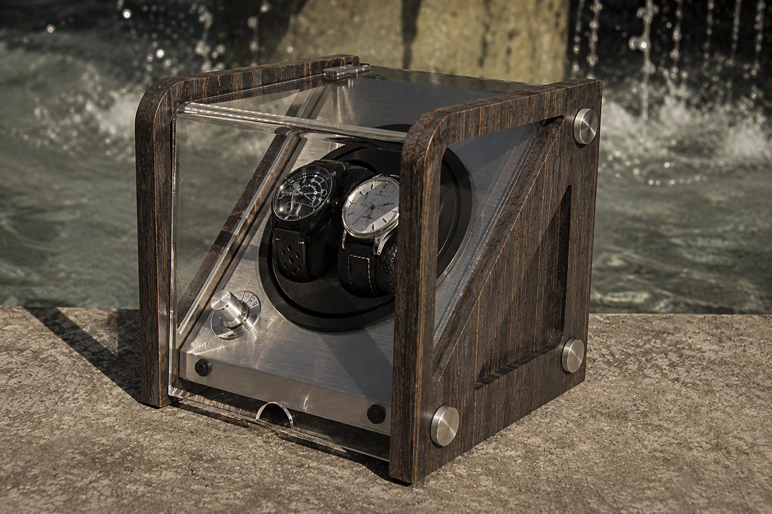 Omega watch stand - Etsy 日本