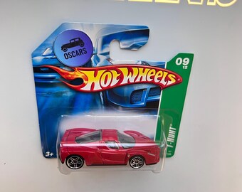 Figurine 1/18 Enzo Ferrari - Résine Non Peinte - Pour CMR, Mattel Hot Wheels - France