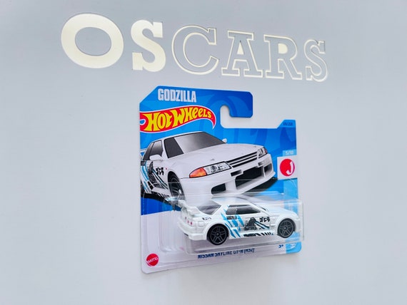 Hotwheels Nissan Skyline GT-R (R32) Godzilla Die Cast Car