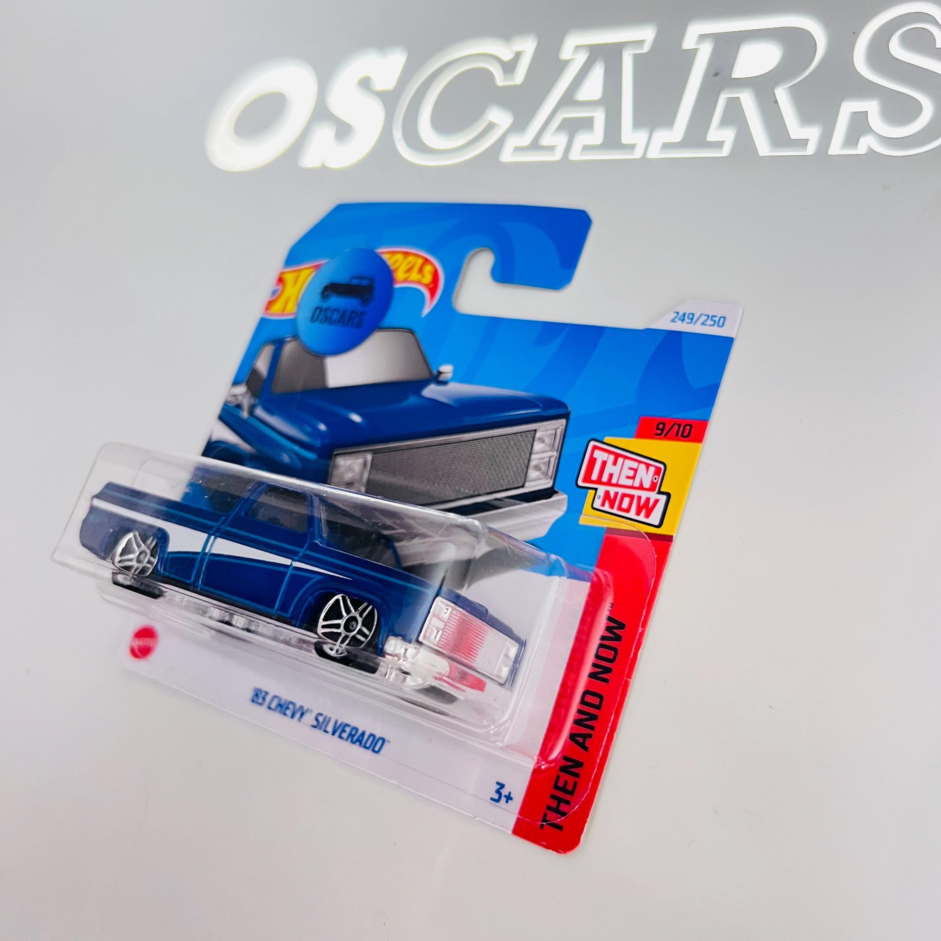 シボレー・シルバラード（ブルー）、または中古の希少なダイキャスト製