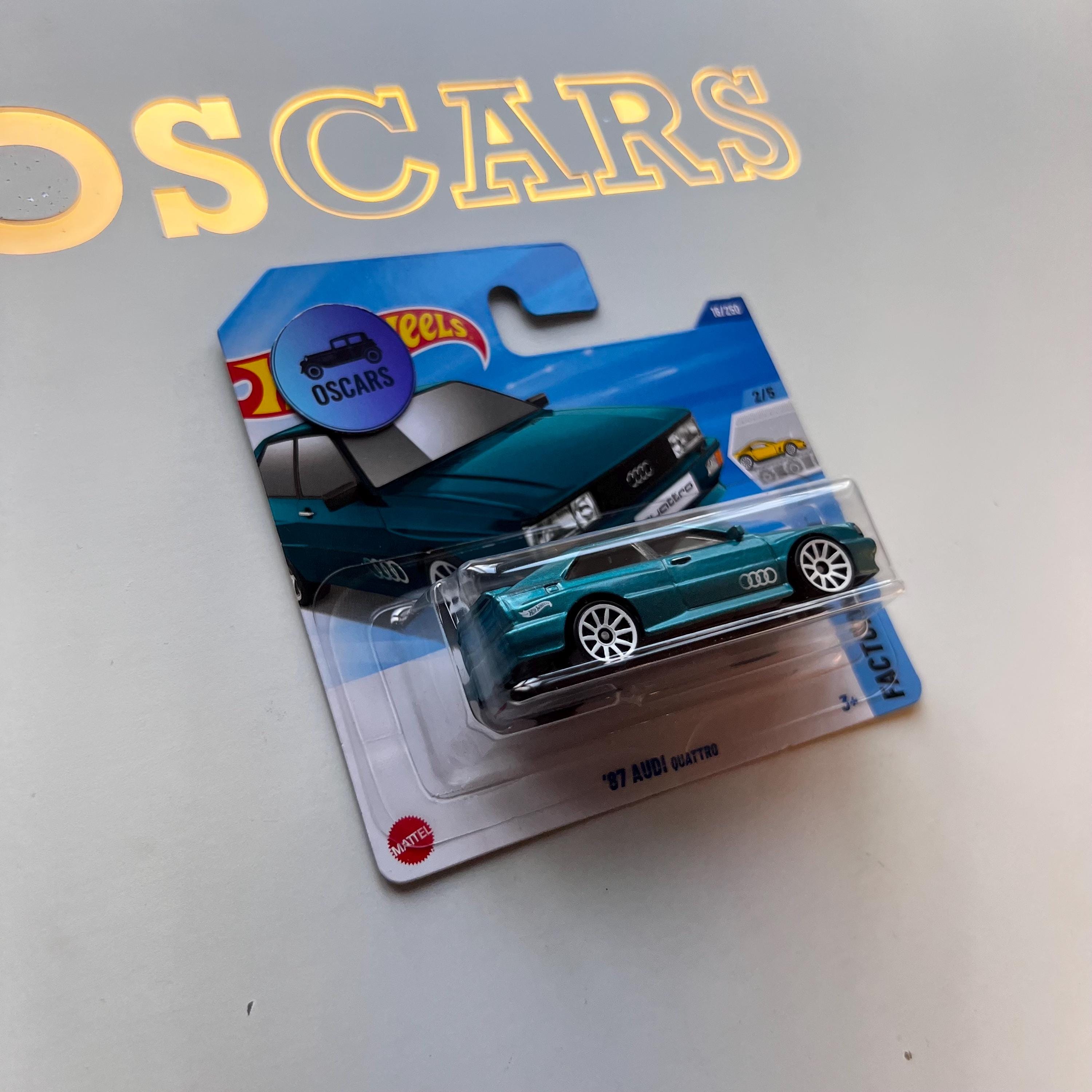 アウディ クワトロ 87 レッド、ホットウィール ダイキャスト レア