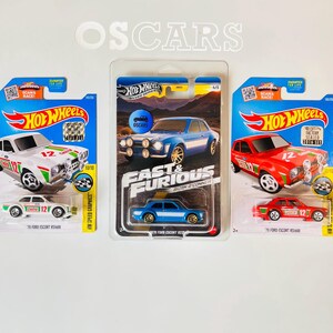 Ford Escort RS1600, ¡Elige tu coche de juguete coleccionable Hot Wheels en fundición a presión! ¡Réplica del modelo! Se envía en estuche protector.