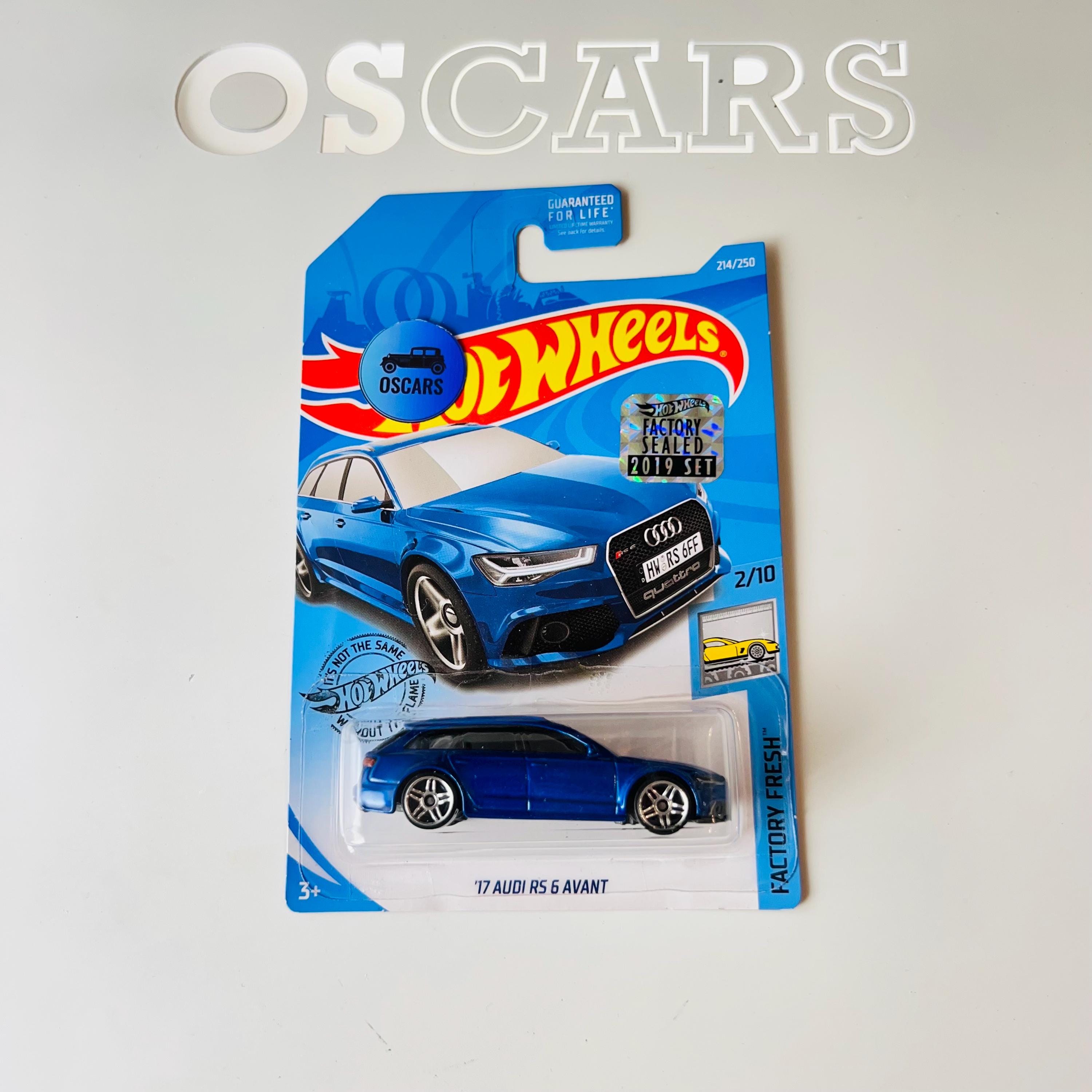 Amazon.com: Hot Wheels 1:64 Scale Die-Cast Car Model Audi RS