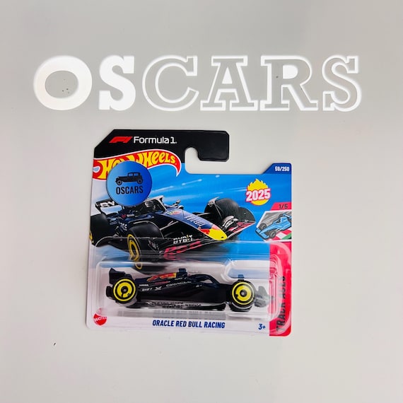 Carrera Oracle Red Bull Racing プルバックカー Carrera Oracle Red Bull Racing プルバックカー Carrera Oracle