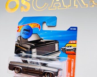 シボレー・シルバラード（ブルー）、またはホットウィールの希少ダイ