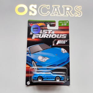 ポルシェ 911 GT3 RS、ホットウィール ワイルドスピード エディション、希少なダイキャスト コレクター向けおもちゃの車、モデル レプリカ! カードの損傷は最小限です!