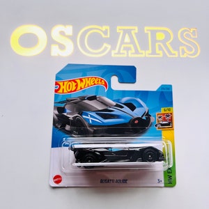 Carro fundido HotWheels Bugatti Bolide. Cartão curto.