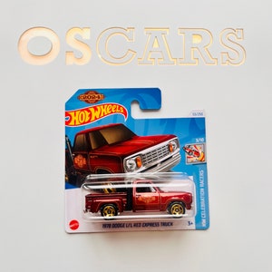 HotWheels 1978 Dodge LI'L Red Express トラック。オプションを選択してください。ショート カード。カードは完璧ではありません。ミントではありません。