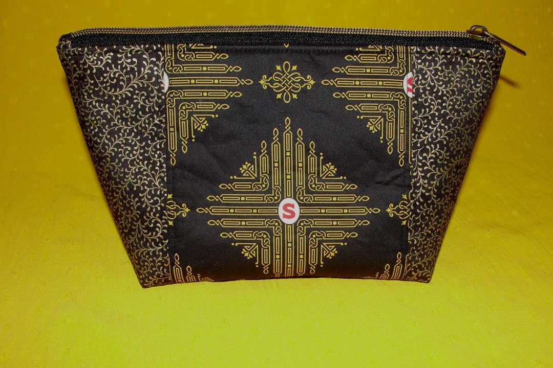 Singer Featherweight Sewing Machine Themed Black Zippered Pouch Etsy