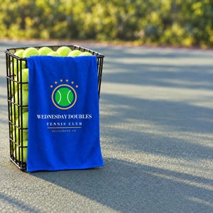 Personalisiertes Tennishandtuch, Rallye-Handtuch mit individuellem Vereinsnamen, Geschenk für Tennisteams, Vollfarbdruck 11x18 Bild 4