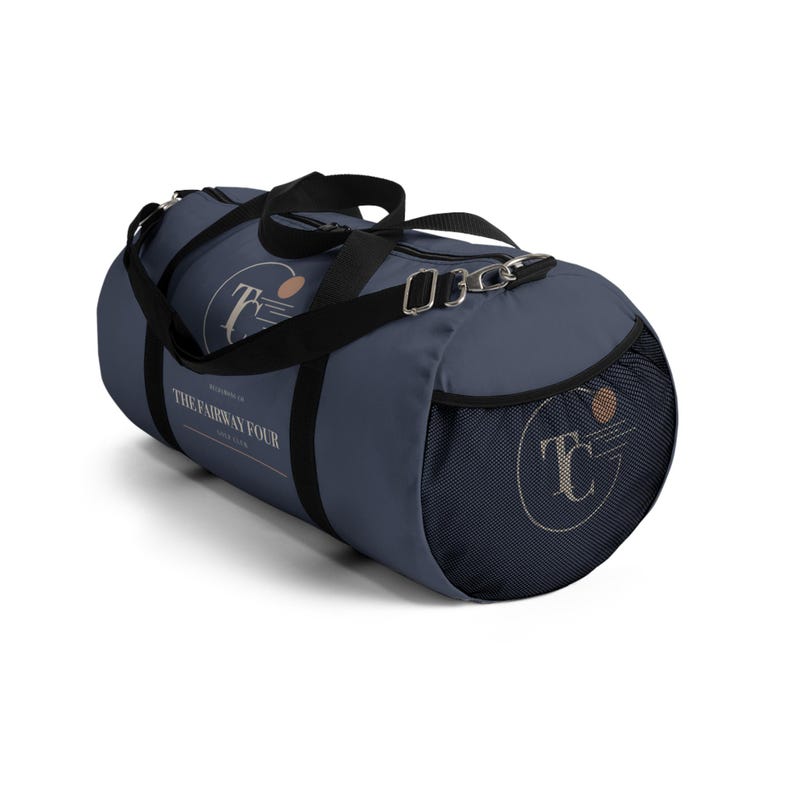 Personalisierte Golftasche, Wochenendtasche mit individuellem Clubnamen, Wappen des Twilight Clubs, große 23-Zoll-Reise-Sporttasche, Geschenk für Golfer Bild 4