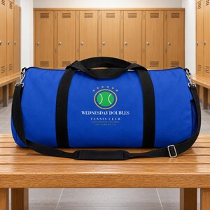 Personlig tennisväska, gymväska med klubbnamn, present till tennislaget, stor 23 tums weekendväska, present till spelare bild 3