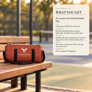 Personalisierte Pickleball-Sporttasche, Sporttasche mit individuellem Vereinsnamen, Erne Club-Wappen, große 23-Zoll-Wochenend-Reisetasche, Geschenk für Spieler Bild 5