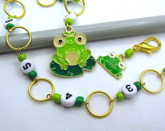 Frog Knitting Row Counter, Chain Row Counter Gift for Knitter, Cute Green Frogs Knitting Gift, Pretty Knitting Accessory Gift for Frog Lover