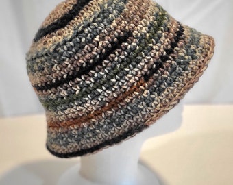 Super Simple Single Crochet Bucket Hat Pattern