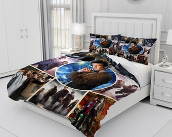 Doctor Who, juego de cama personalizado de tres piezas, funda nórdica y funda de almohada personalizadas, decoración de dormitorio, regalos creativos