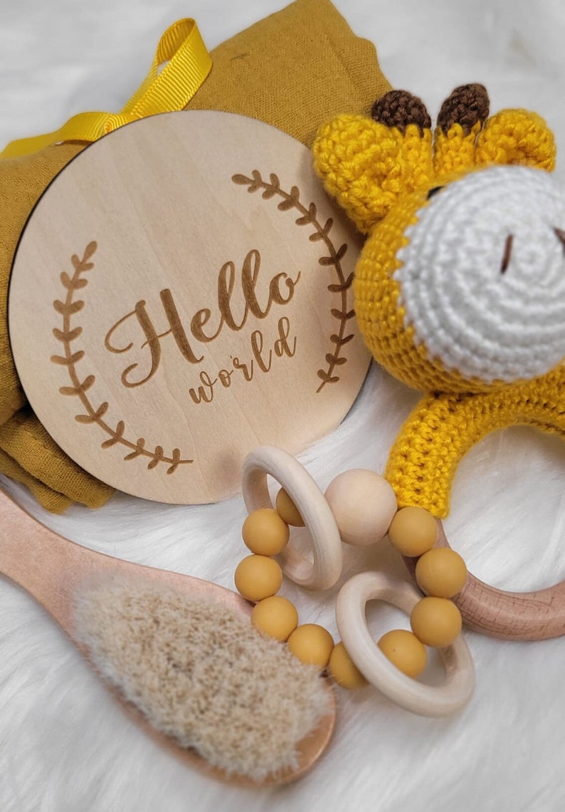 Newborn Gift Set Crochet Cotton Cute Animal Wooden Rattle Tassel Braid Baby Pacifier Clip Baby