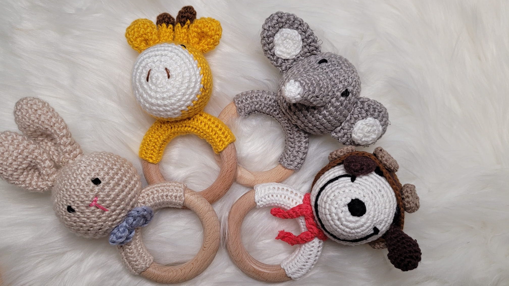 Newborn Gift Set Crochet Cotton Cute Animal Wooden Rattle Tassel Braid Baby Pacifier Clip Baby