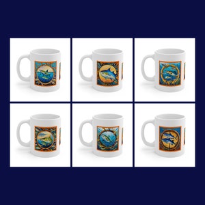 Puede incluir: Conjunto de seis tazas de cerámica blanca con ilustraciones coloridas de peces y arrecifes de coral. Cada taza presenta un diseño diferente con una variedad de especies de peces, incluyendo atún, marlin y tiburones. Las tazas son perfectas para agregar un toque de vida marina a tu cocina o comedor.