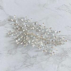 Bridal Hair Comb, Wedding Hair Comb, Hair piece, Silver Hair Comb, Bridal Accessories, Hair Jewelry, Rhinestone Hair Comb, Hair Comb