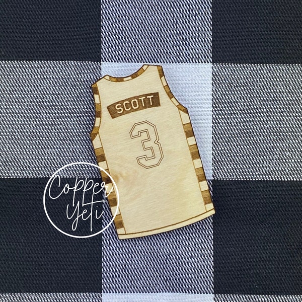 Lucas Scott Jersey Magnet - One Tree Hill Magnet - Tree Hill Ravens Magnet