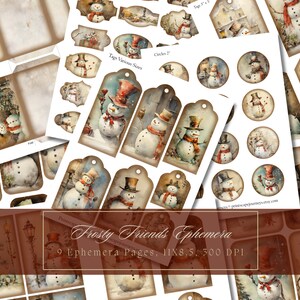 Può includere: Nove pagine di carta digitale con illustrazioni di pupazzi di neve in varie pose e dimensioni. Le pagine sono progettate per progetti di artigianato e scrapbooking. Il testo "Frosty Friends Ephemera" e "9 Ephemera Pages, 11X8.5, 300 DPI" è incluso sulle pagine.