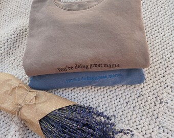 Sweatshirt brodé maman, col rond maman tendance, cadeau personnalisé