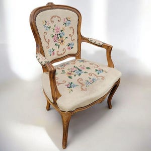 Vintage French XIV Chair | Elegant Armchair | Floral & Romantic Scene |Vintage Rococo Accent Chair| French Gobelin Chair | Antique Armchair