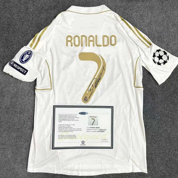 CAMISETA RETRO LOCAL REAL MADRID 2011-12 –