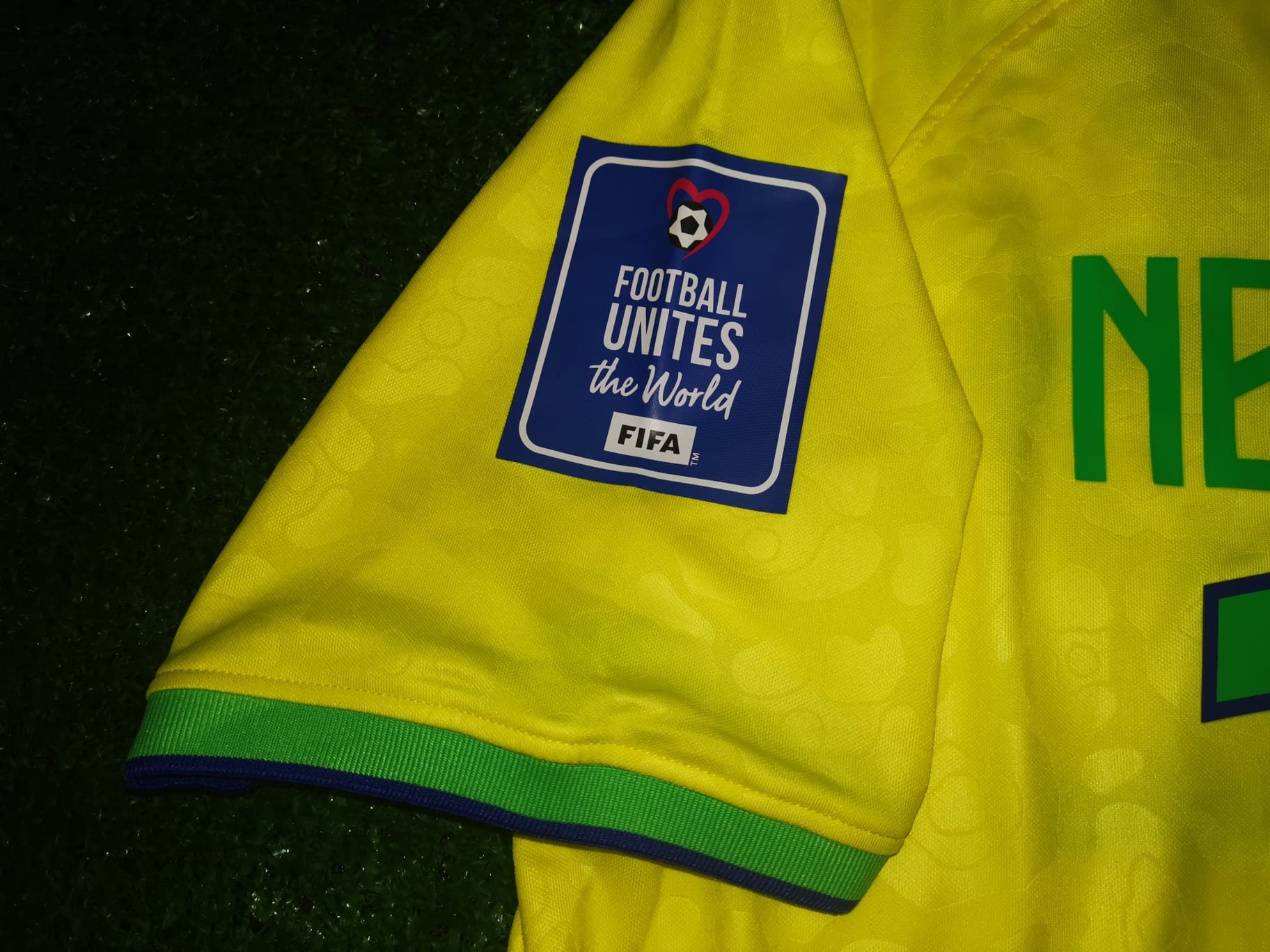 Camiseta firmada por Neymar Jr Brazil 2016-17 – Cracks Memorabilia