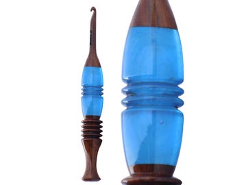 Handmade Rosewood Crochet Hook: Ergonomic Resin Handle (3mm-12mm)