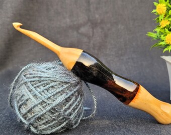Wooden Crochet Hook Set: Ergonomic Resin Handle (3mm-12mm)