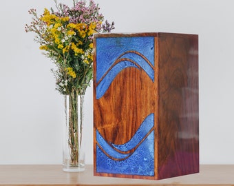 Personalized Wooden Cremation Urn: Pet/Human Ashes Keepsake Box
