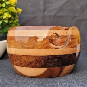 Handarbeit, Rosenholz, 60er Jahre Garnschale zum Stricken, Häkeln, Häkeln | Garnschale für Garnaufwickler, Häkelnadel Zubehör | Garnschüssel Holz Groß