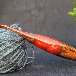 Epoxy Resin and Rosewood mix crochet hooks Handcrafted ergonomic handle crochet hook 3mm to 12mm Pure Rosewood Pure Resin - best gift idea