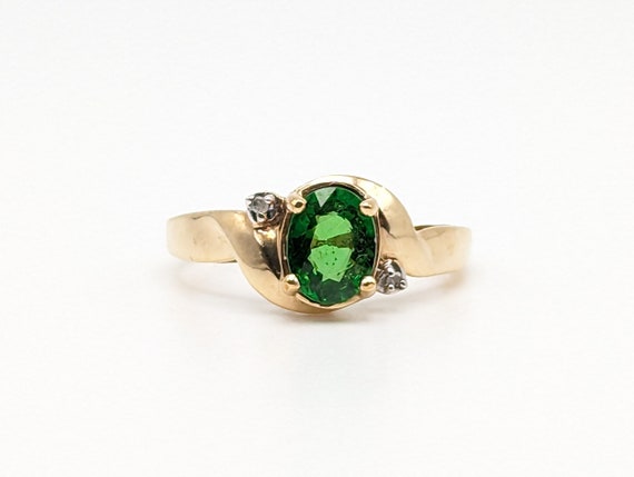 Vintage Green Spinal 10k Diamond Ring. 10k Spinal… - image 8