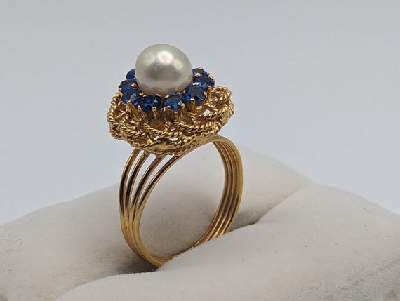 Vintage Blue Spinal 18k Flower Pear Ring. 18k Hal… - image 3
