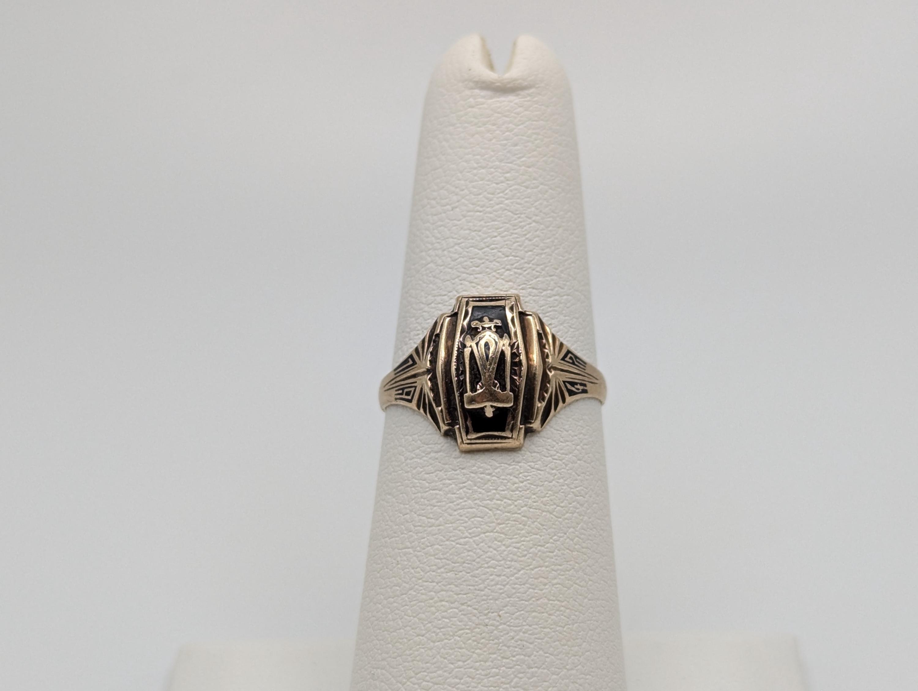 Antique 10k 1942 Jostens Class Ring. Vintage Class Ring. Signet