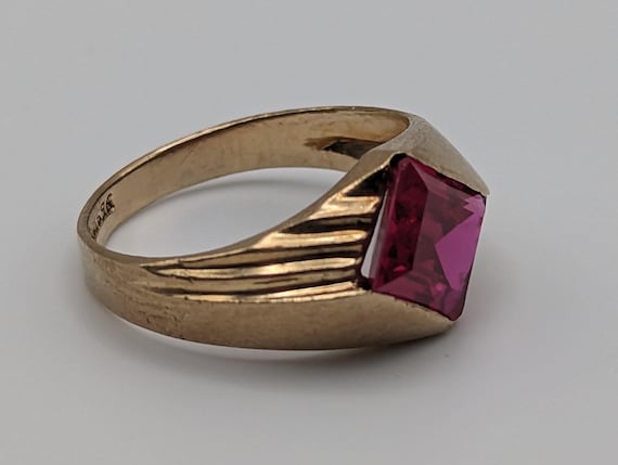 10k Ruby Ring. Emerald Cut Ruby Ring. Lc Ruby Pin… - image 3
