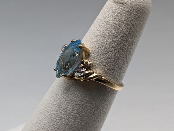 Vintage 14k 1.5ct Swiss Blue Topaz Diamond Ring. … - image 4