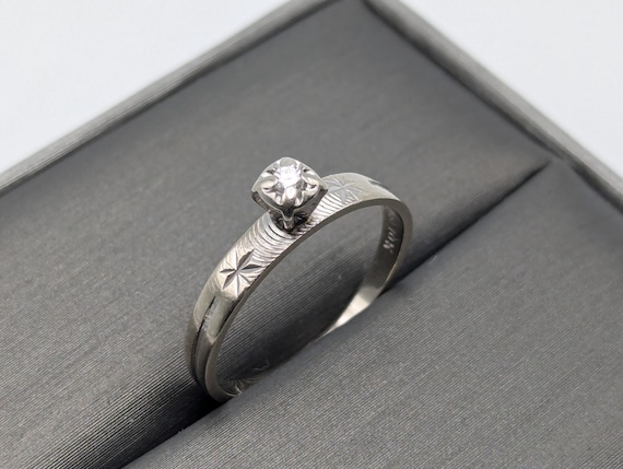 10k white gold ring discount